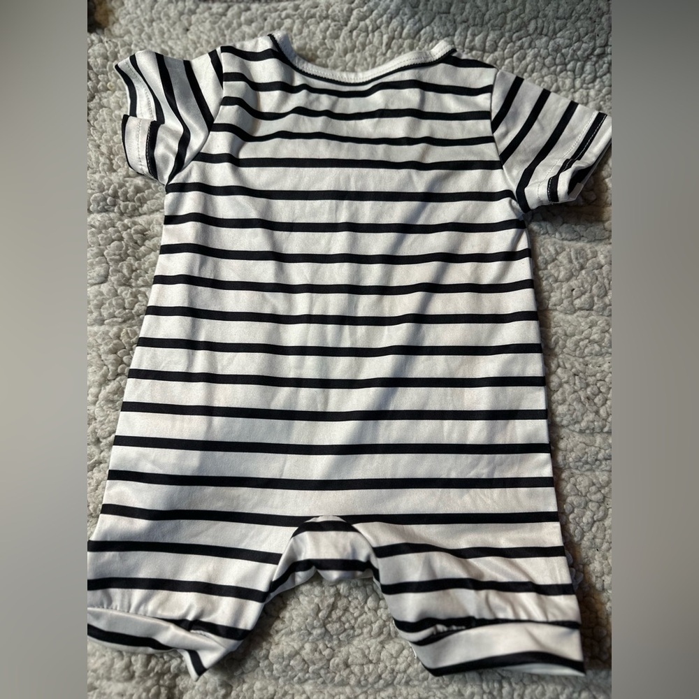 New Shein Bodysuit - Picture 3 of 3